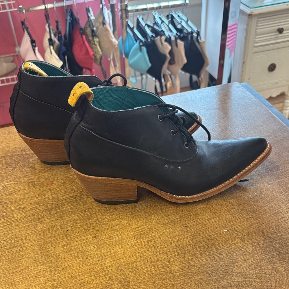 Stylish Black Heeled Boots for Women